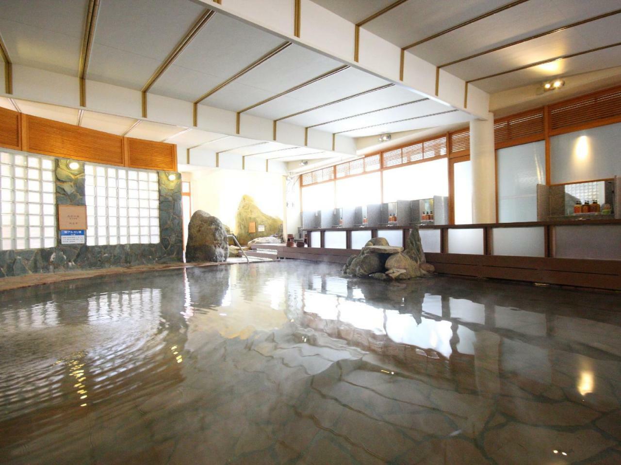 Hotel Sunvalley Насу Экстерьер фото